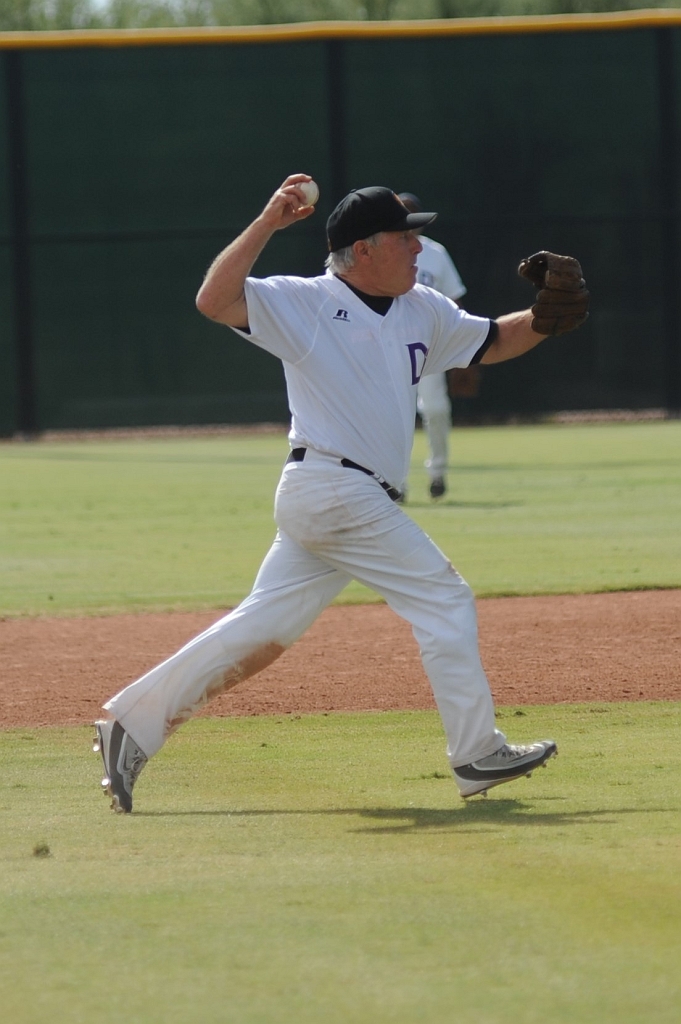 Dragons_2017-10-30 (282).jpg - (c)2010 DeVetter